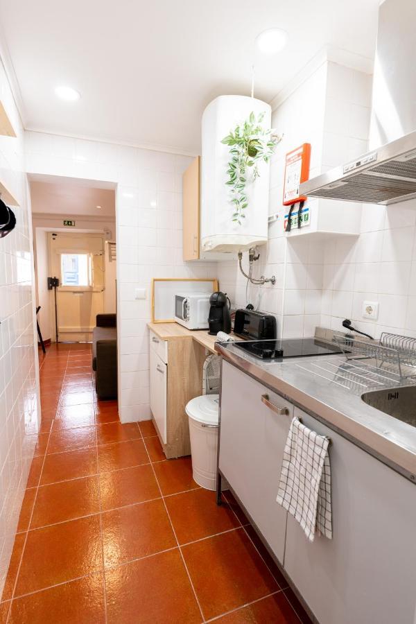 Alfama Nest Apartment Lisbon Luaran gambar