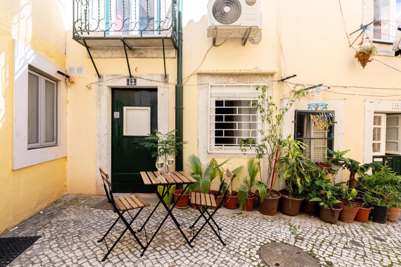 Alfama Nest Apartment Lisbon Luaran gambar