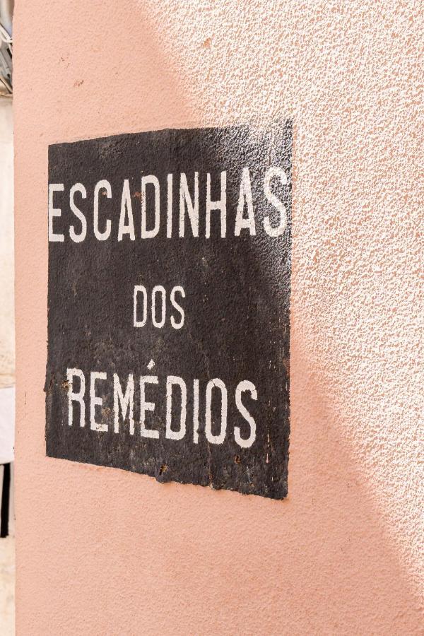 Alfama Nest Apartment Lisbon Luaran gambar